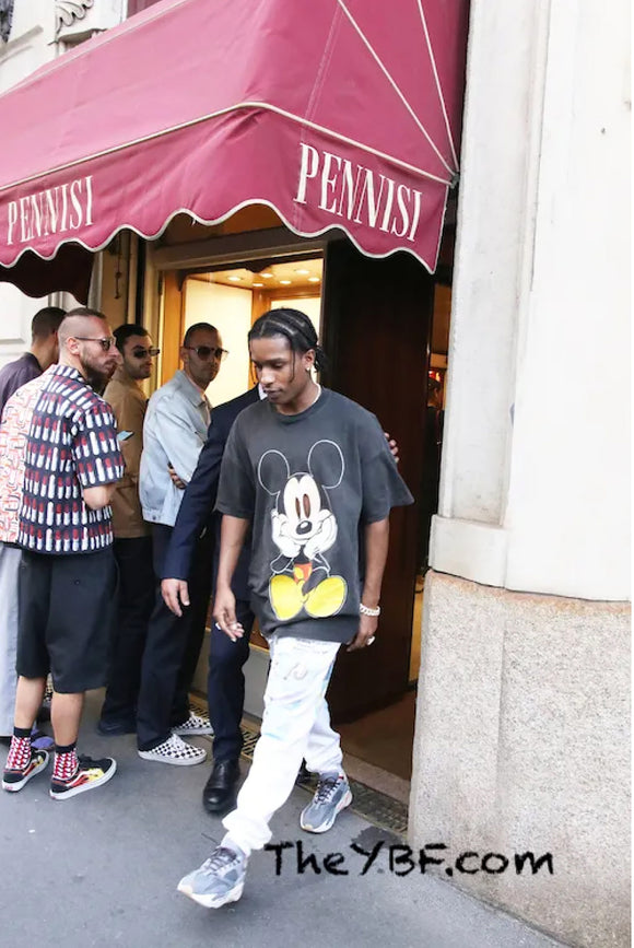 A$AP Rocky chick hit up the Jeweler Pennisi in Milan