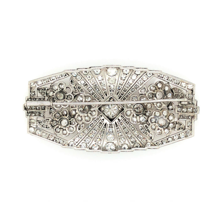 An Art Déco platinum and diamond plaque brooch. France, 1925 circa