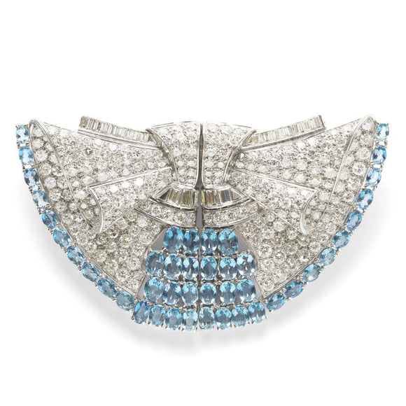 Magnifica spilla Art Deco in platino con diamanti e acquamarine. 1930 