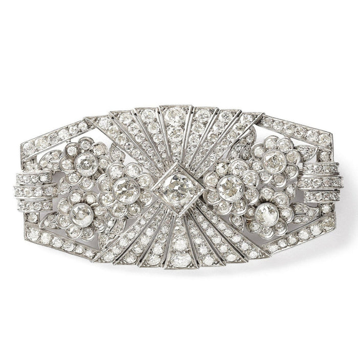 An Art Déco platinum and diamond plaque brooch. France, 1925 circa