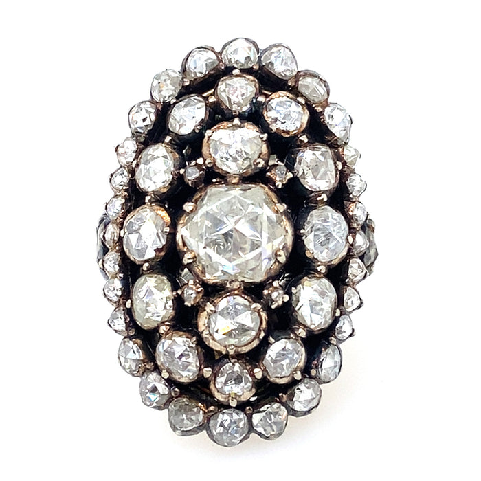 Antico anello con diamanti