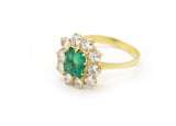 Vintage gold diamond and emerald daisy ring