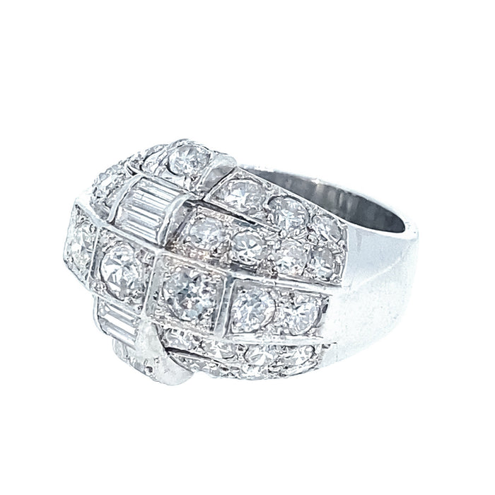 Art Déco platinum and diamond ring 1930