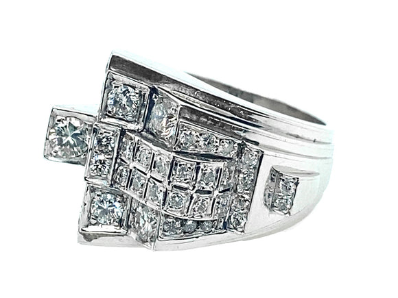 Art Déco platinum and diamond ring, France, 1930