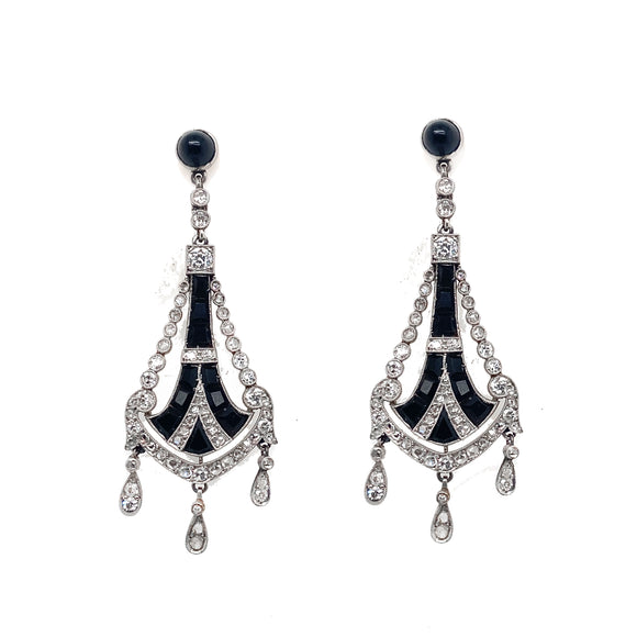 Delicate Art Déco platinum, diamond and onyx earrings