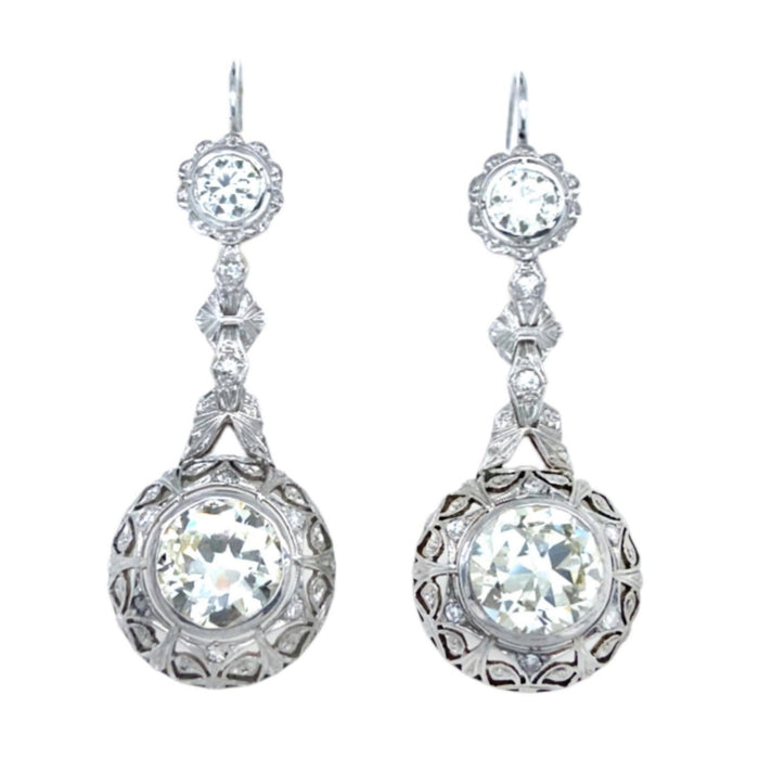 Art Déco diamond earrings, 1930