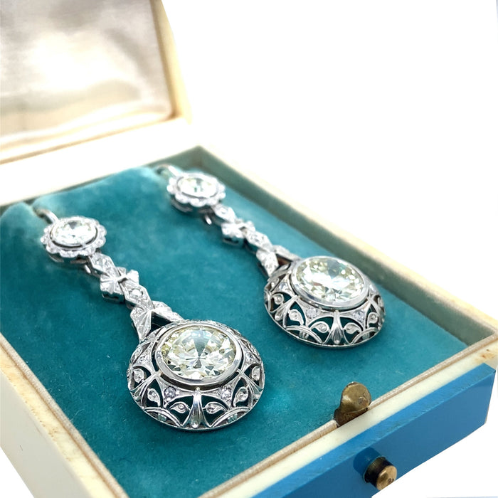Art Déco diamond earrings, 1930
