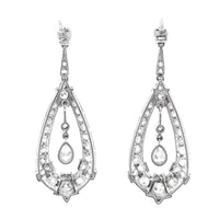 Orecchini pendenti Art Déco  in platino e diamanti, 1930 