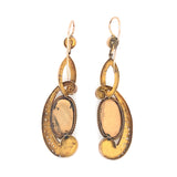 Paio di antichi orecchini in oro rosa con miniature, 1900 c.a.