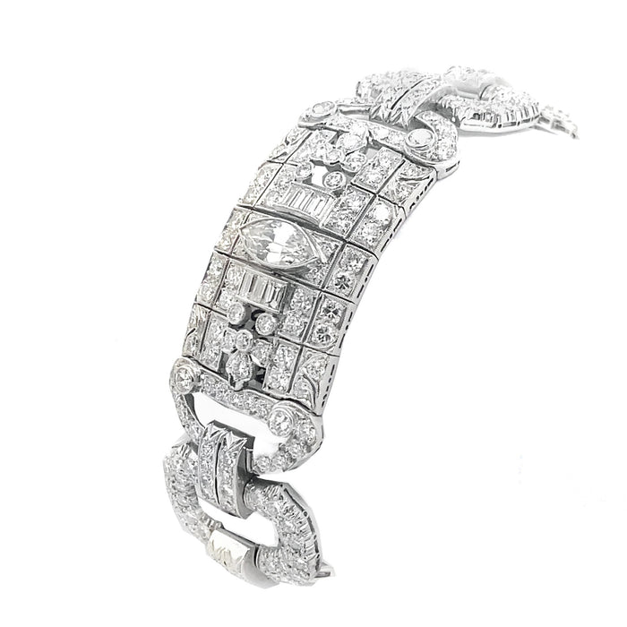 An Art Déco platinum and diamond bracelet, 1930 c.a.
