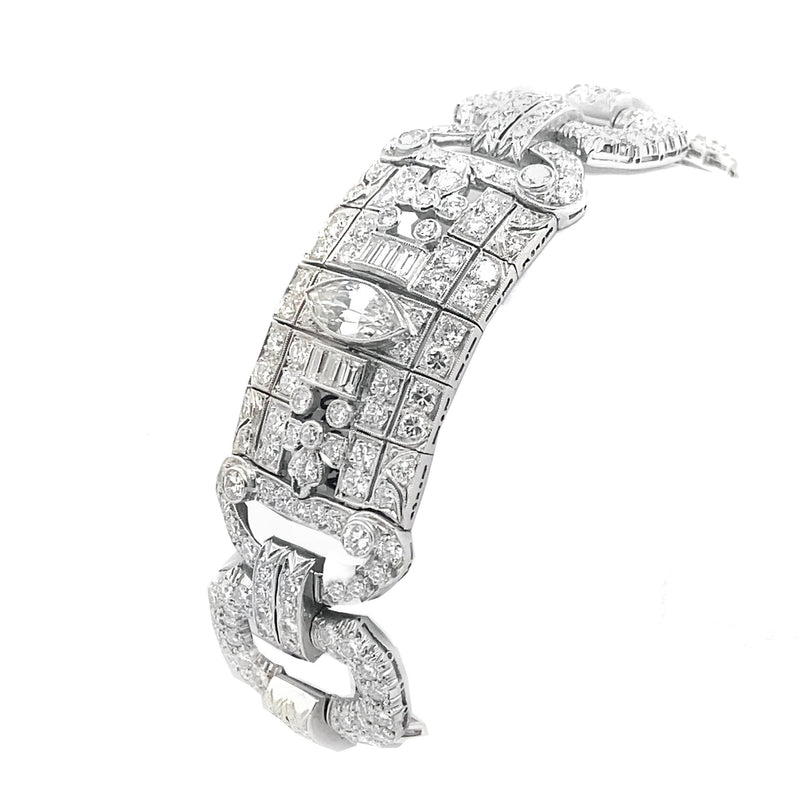 An Art Déco platinum and diamond bracelet, 1930 c.a.