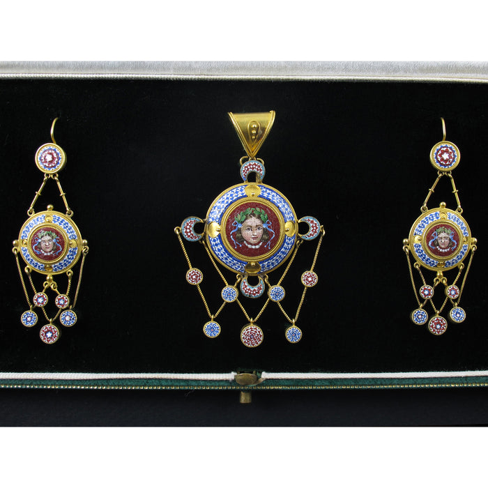 Antique gold and micromosaic parure, Rome 19th century
