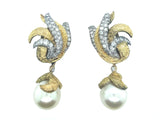 Boucles d'oreilles Fred Paris en or jaune, diamants et perles. 1960