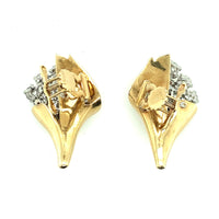 Calla Lily gold and diamond earrings, 1940 c.a. Mauboussin
