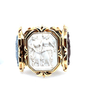 Bracciale antico in oro e cammeo di lava