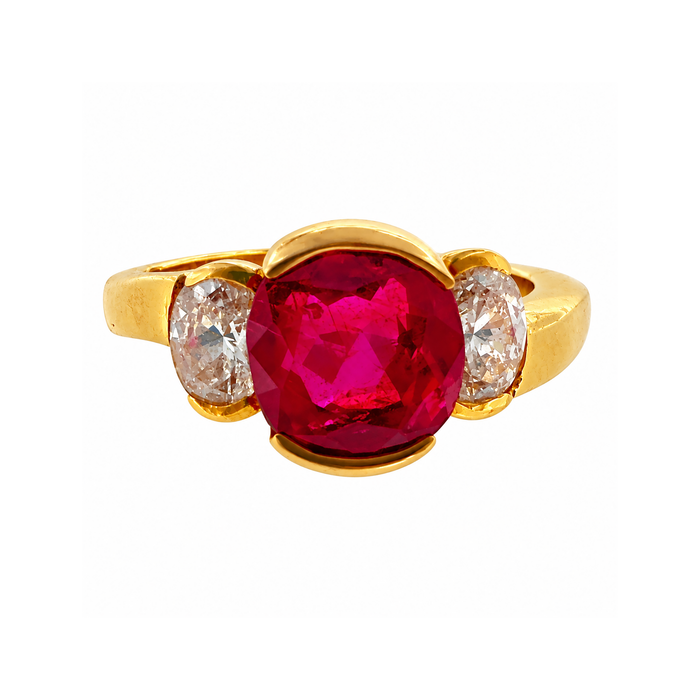 Anello vintage in oro giallo con rubino