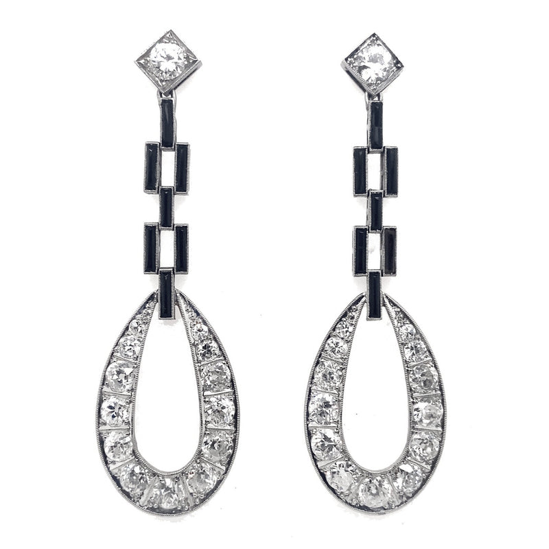Delicati orecchini Art Déco in platino, diamanti e onice, 1925
