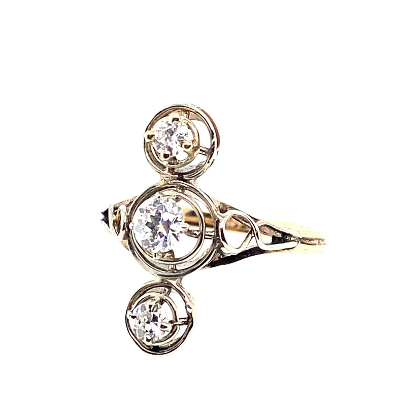 anello anni'20 con diamanti