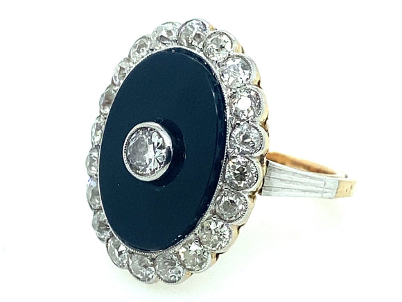 Art Deco diamond and onyx ring, 1925