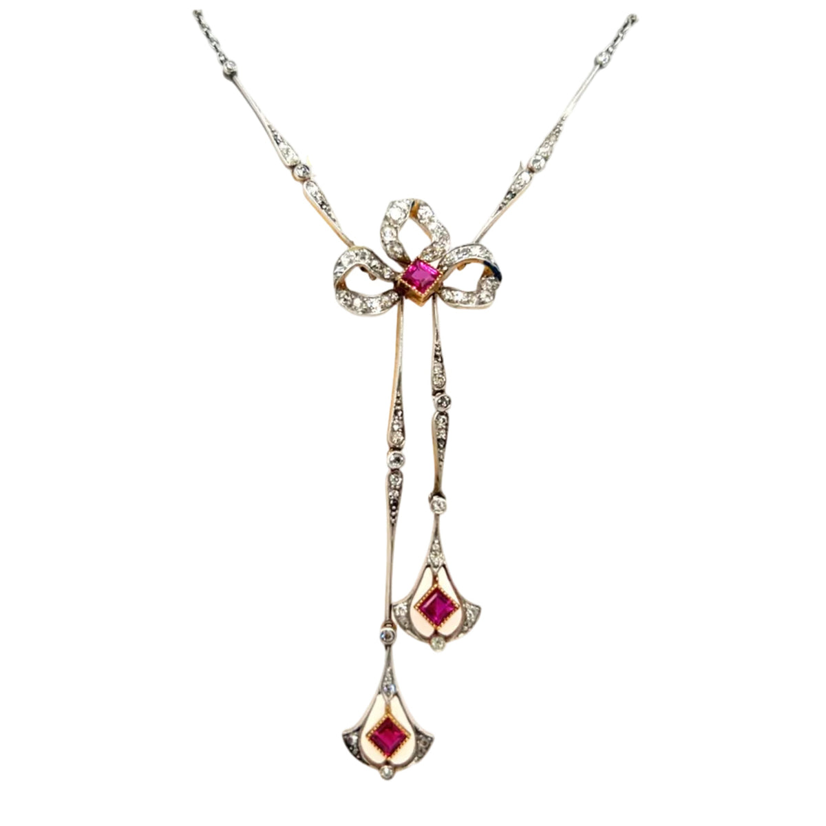 Collana a fiocco con diamanti e rubini