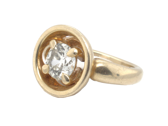 A retro yellow gold and diamond kt. 2,34 ring