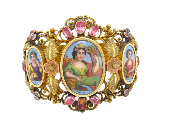 A yellow gold, pink quarz and miniature bracelet. Swiss 1830