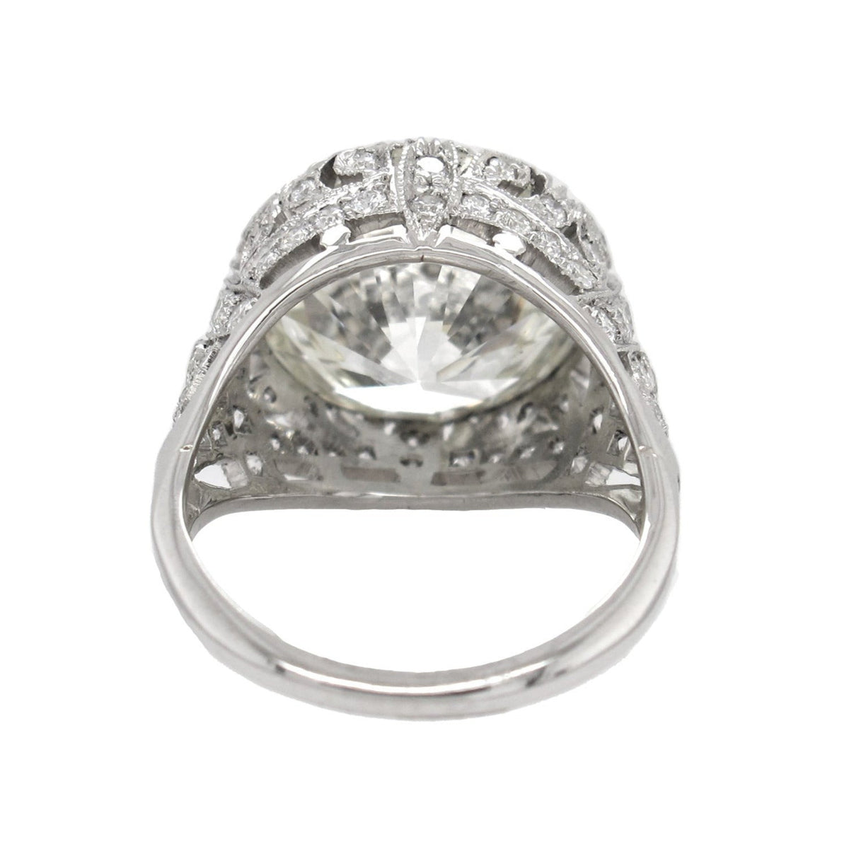 Important platinum and diamond solitaire ring. 11.21 carats