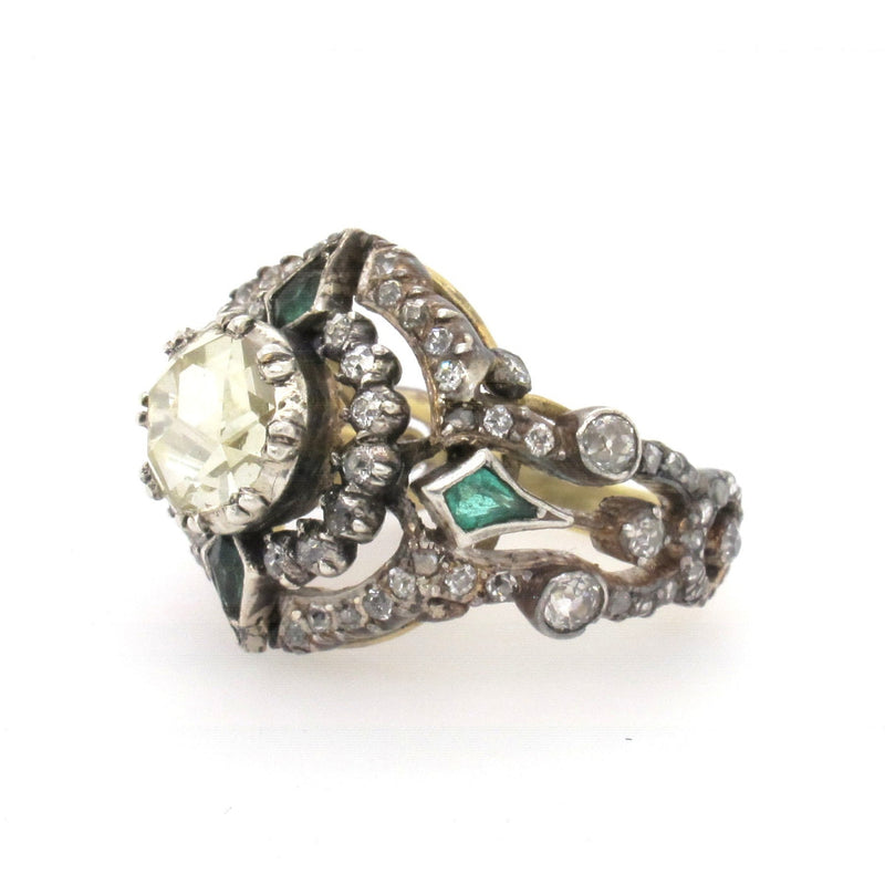 Anello Edoardiano con diamanti e smeraldi