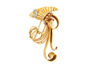 1950 Yellow gold and diamond bird of paradise brooch