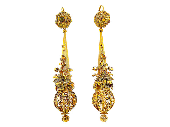Victorian yellow gold pendant earrings