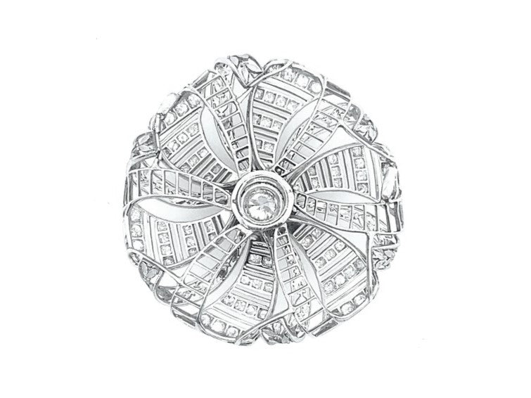Edwardian platinum and diamond pendant