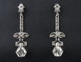 Edwardian platinum and diamond earrings, 1910 c.a.