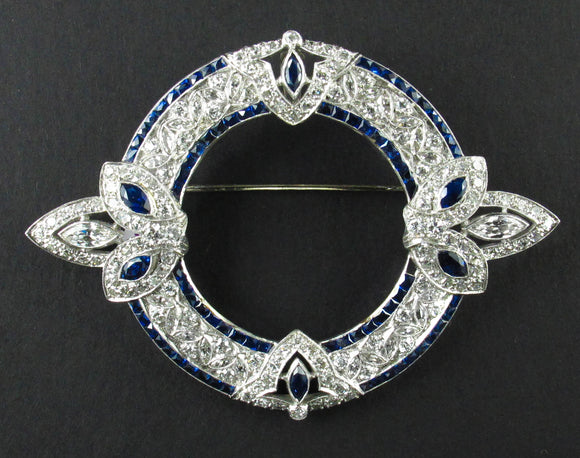 Art Déco platinum sapphire and diamond brooch, 1925 c.a.