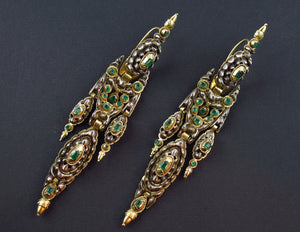 Antique gold, silver and emerald earrings. Spain 1800 c.a.