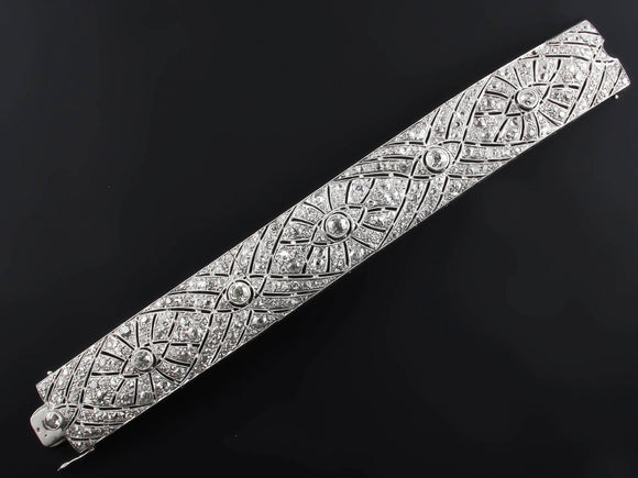 A very fine art Déco platinum and diamond bracelet. France, 1920 c.a.
