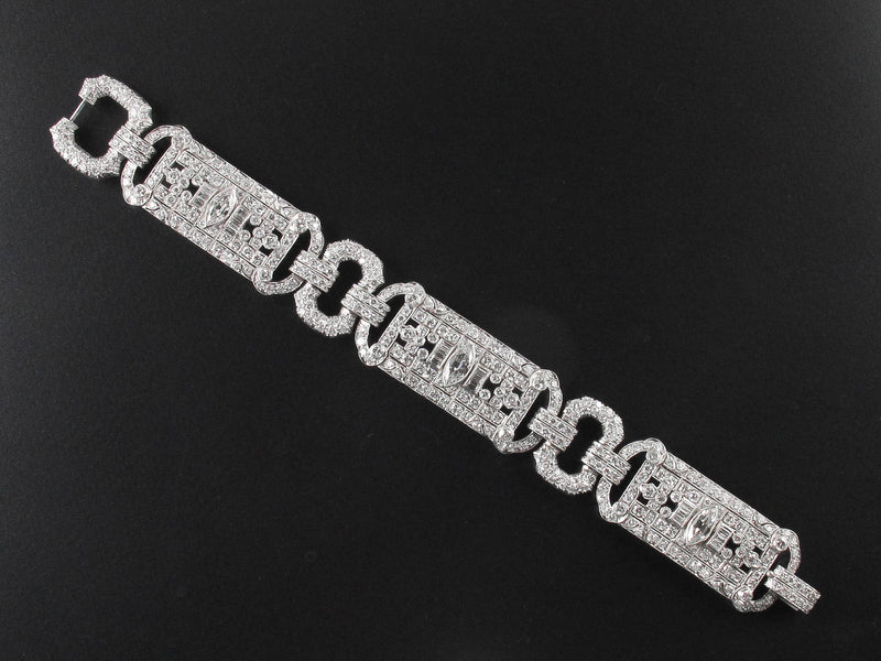 An Art Déco platinum and diamond bracelet, 1930 c.a.