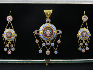 Antique gold and micromosaic parure, Rome 19th century