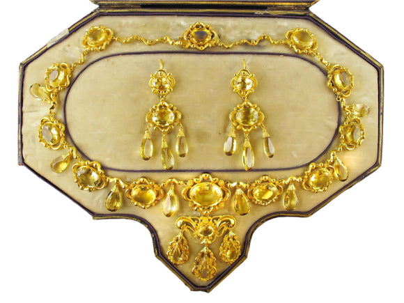 A Georgian XIX Century gold and citrine parure.