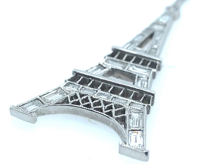 Pendente Tour Eiffel Art Déco in platino e diamanti