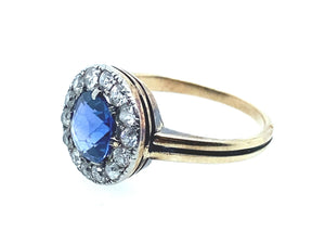 Bague victorienne en or, diamant et saphir.