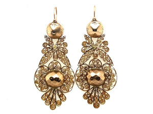 Antique gold filegree earrings