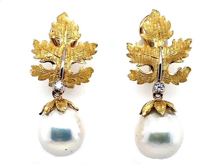 Buccellati diamond and pearl earrings
