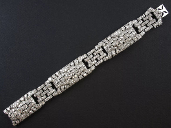 An Art Déco platinum and diamond bracelet. Italy, 1930